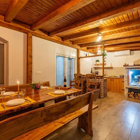 Luma Zadarvillas Βίλα *