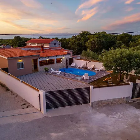 Luma Zadarvillas