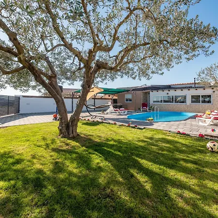 ヴィラ Luma Zadarvillas